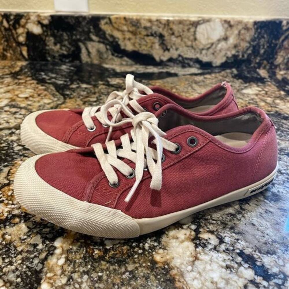SeaVees Canvas Monterey Sneaker Standard 6.5